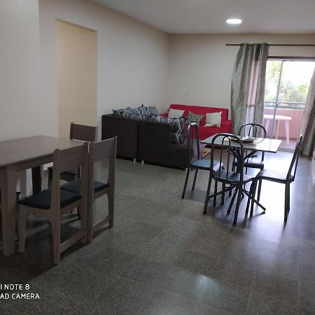 Amplio Y Comodo Apartamento Con Bella Vista En Pleno Centro Ciudad del Este Esterno foto