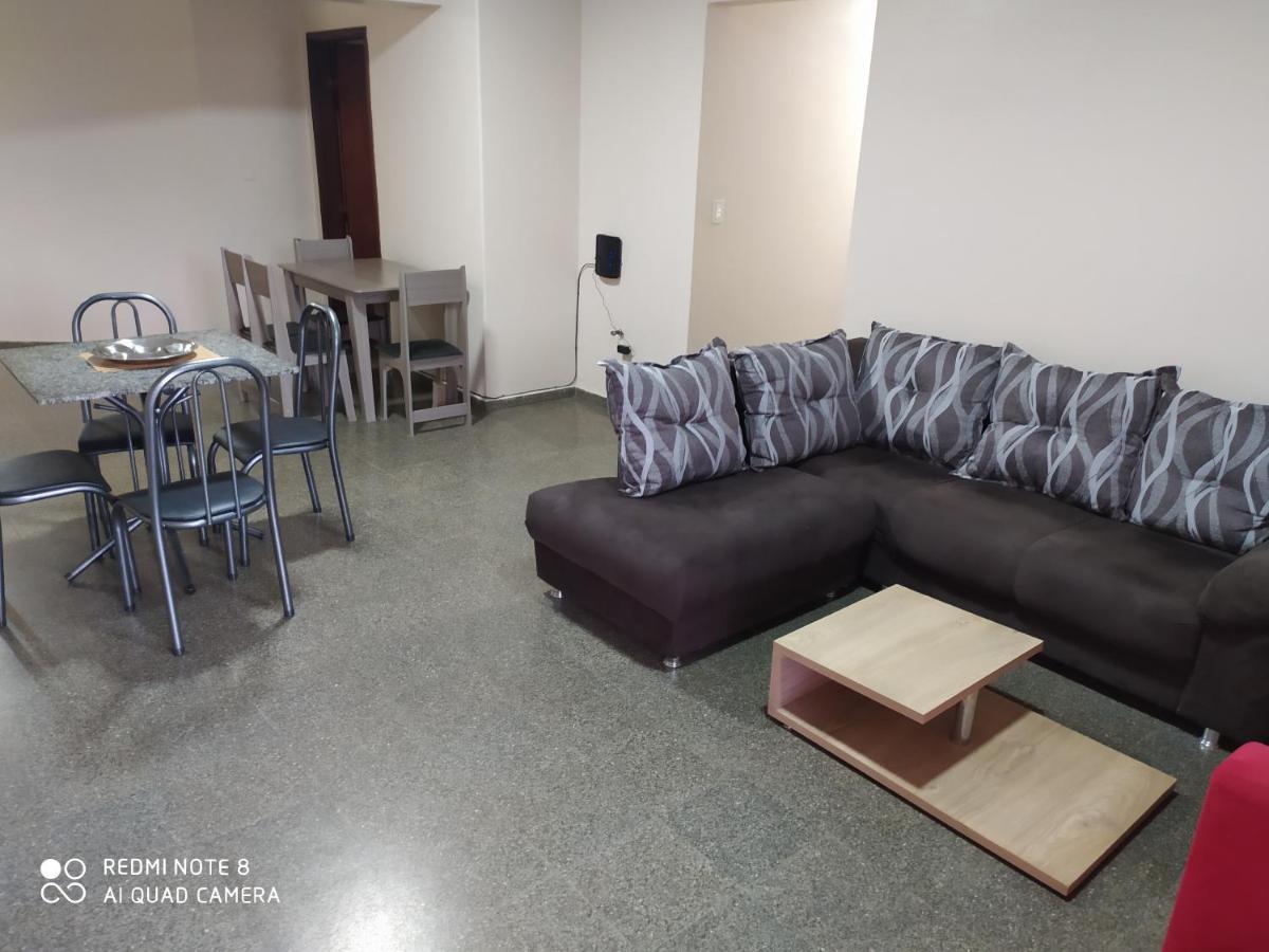 Amplio Y Comodo Apartamento Con Bella Vista En Pleno Centro Ciudad del Este Esterno foto