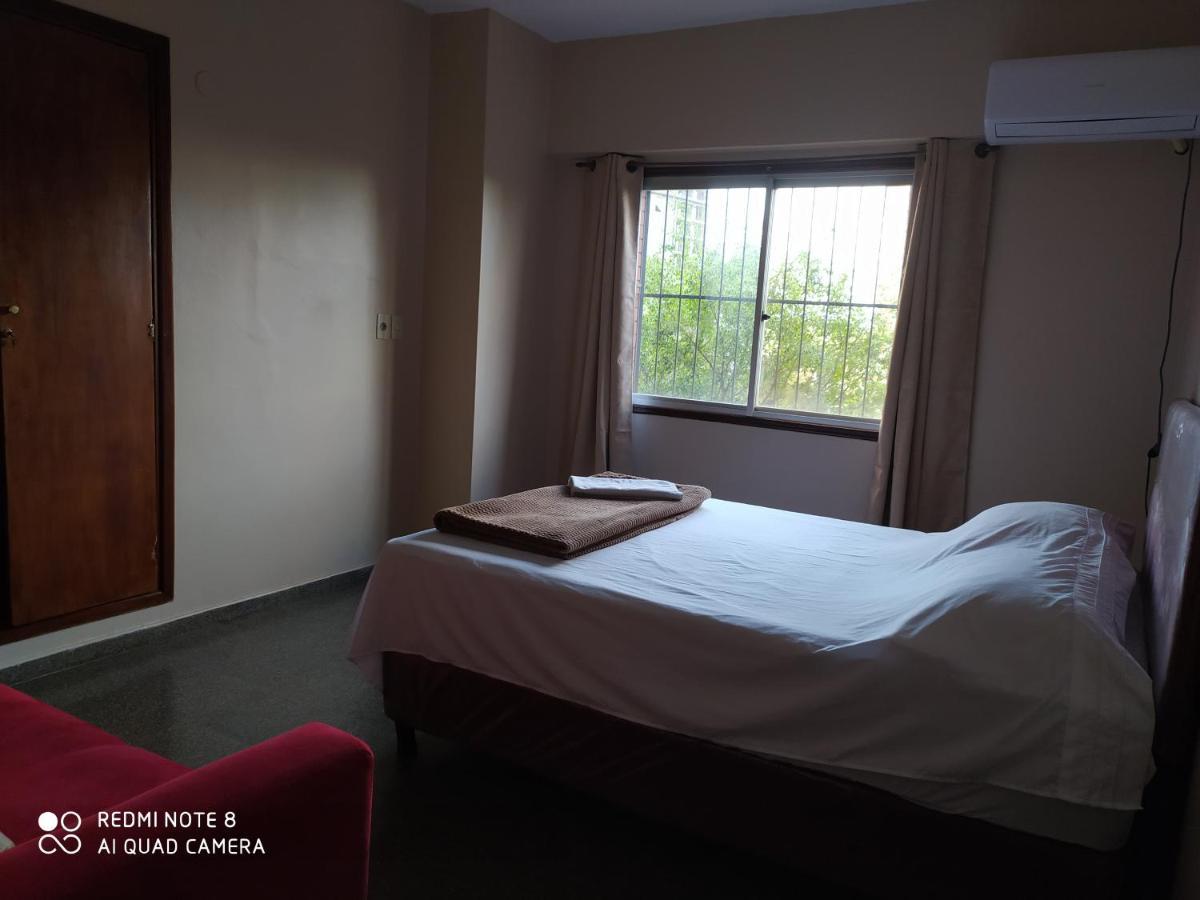 Amplio Y Comodo Apartamento Con Bella Vista En Pleno Centro Ciudad del Este Esterno foto